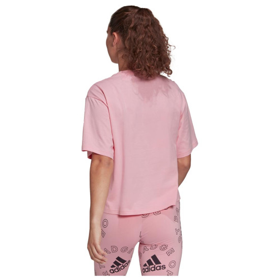 Adidas Γυναικεία κοντομάνικη μπλούζα Essentials Logo Boxy